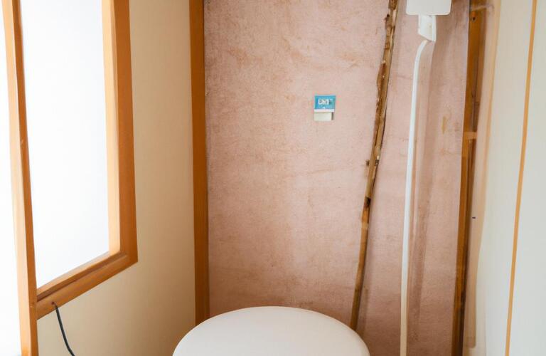 神栖市で内装リフォーム！トイレ交換と壁紙張替えで機能性をアップ！